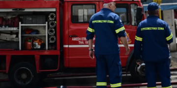 Ηράκλειο: Επί ποδός η πυροσβεστική για μεγάλη φωτιά στα Φαβριανά – Σηκώθηκαν ελικόπτερα