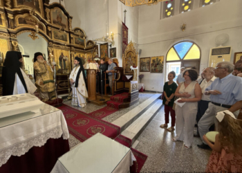 Αρχιερατική Θεία Λειτουργία στον Ιερό Ενοριακό Ναό Τιμίου Σταυρού Ιεράπετρας