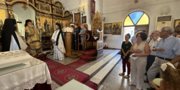 Αρχιερατική Θεία Λειτουργία στον Ιερό Ενοριακό Ναό Τιμίου Σταυρού Ιεράπετρας