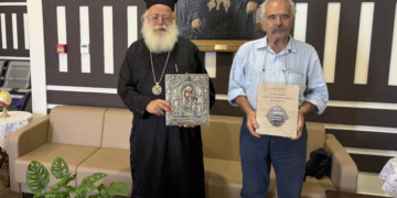 Εθιμοτυπική επίσκεψη του Προέδρου της Ένωσης Ιεραπετριτών Αθήνας στον Σεβ. Μητροπολίτη Ιεραπύτνης και Σητείας