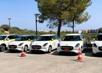 Πέντε νέα υβριδικά επιβατικά αυτοκίνητα παρέλαβε ο Δήμος Χερσονήσου