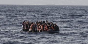 Ιεράπετρα: Δύο 17χρονοι φέρονται ως διακινητές 144 μεταναστών από τη Λιβύη
