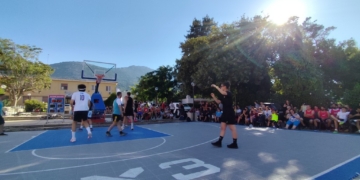 Μεγάλη συμμετοχή στο τουρνουά μπάσκετ 3on3 στη Νεάπολη (ΦΩΤΟ-ΒΙΝΤΕΟ)