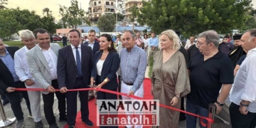 Τα εγκαίνια της ανακαινισμένης Μαρίνας Αγίου Νικολάου (ΒΙΝΤΕΟ)