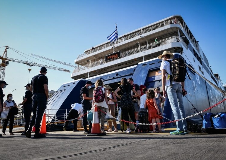 Εκπτώσεις σε ακτοπλοϊκά εισιτήρια για τη μετάβαση νεοδιοριζόμενων εκπαιδευτικών στην περιοχή τοποθέτησής τους