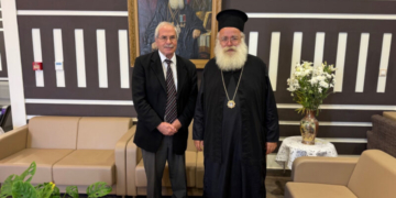 Επίσκεψη του Ακαδημαϊκού κ. Χριστοφόρου Χαραλαμπάκη στον Σεβ. Μητροπολίτη Ιεραπύτνης και Σητείας κ. Κύριλλο