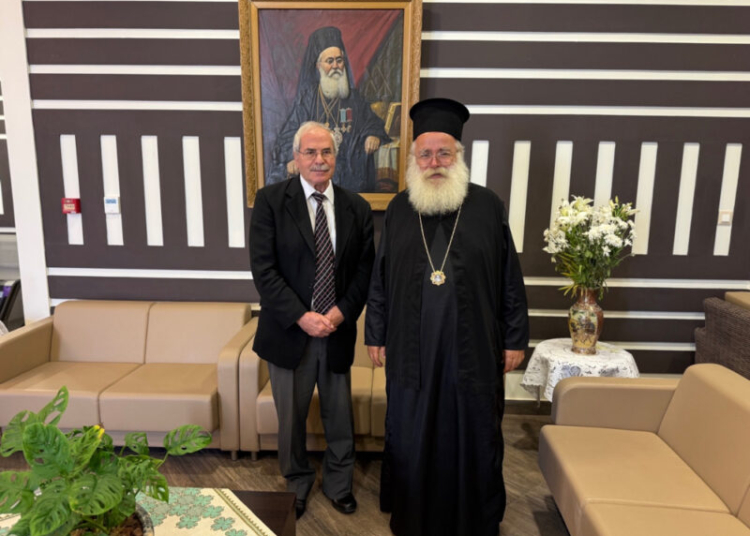 Επίσκεψη του Ακαδημαϊκού κ. Χριστοφόρου Χαραλαμπάκη στον Σεβ. Μητροπολίτη Ιεραπύτνης και Σητείας κ. Κύριλλο