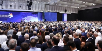 Πρόγραμμα μέτρων με κόστος 2,2 δισεκατομμύρια ευρώ για το 2027 και 3,5 δισεκατομμύρια για το 2030 παρουσίασε ο Κ. Μητσοτάκης