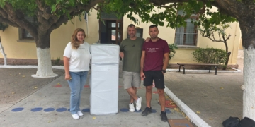 Δωρεά ψυγείο στο δημοτικό σχολείο Κριτσάς από τον ΑΟ Κριτσάς