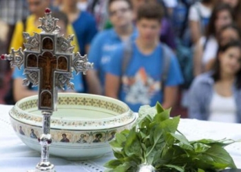 Αγιασμός στο 2ο Γυμνάσιο Αγίου Νικολάου