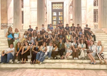 Εντυπώσεις από τη Βουλή των Εφήβων  μαθήτριας του 2ου ΓΕΛ Αγίου Νικολάου