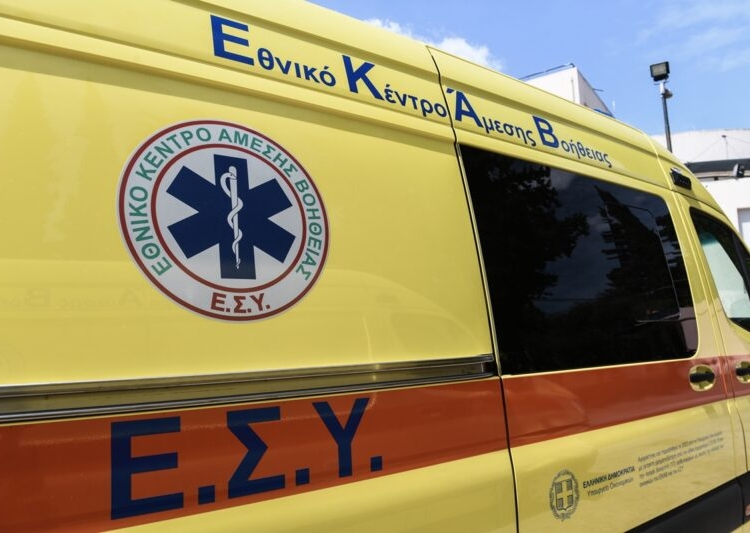 Τροχαίο ατύχημα με απεγκλωβισμό