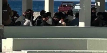 Ανακοίνωση της ΕΛΜΕ Λασιθίου για τις συνθήκες φύλαξης/κράτησης μεταναστών στην Ιεράπετρα