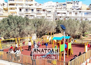 Έλεγχοι και συντήρηση  στις παιδικές χαρές του Δήμου Αγίου Νικολάου