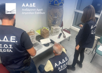 ΑΑΔΕ – Επιχείρηση «Τα Άνθη του Κακού»: Νέα ευρήματα στο ίδιο δίκτυοδιακίνησης κοκαΐνης (ΒΙΝΤΕΟ)
