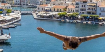 To πρόγραμμα της δεύτερης ημέρας του Cliff Diving 2026