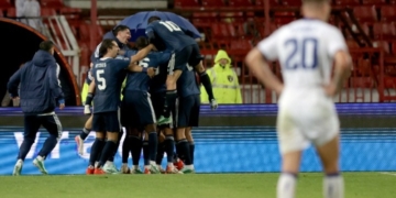 Nations League: Η Ελλάδα «άλωσε» το Βελιγράδι με γκολ του Δουβίκα στην εκπνοή
