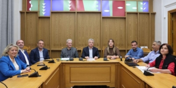 Υπογραφή σύμβασης για τη χρηματοδότηση καρτών μετακίνησης των φοιτητών στο Ηράκλειο