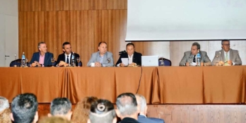 Στ. Αρναουτάκης: «Επένδυση στο ανθρώπινο κεφάλαιο και στα μεγάλα έργα υποδομής το κλειδί για τον βιώσιμο τουρισμό της Κρήτης»