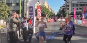 Πρωτιά με νέο ρεκόρ και στο Run Greece του Πειραιά η Νικολέτα Ραφαϊλάκη