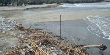 «Άλλαξε» και η παραλία του Άγιου Παντελεήμονα Καλού Χωριού (βίντεο)