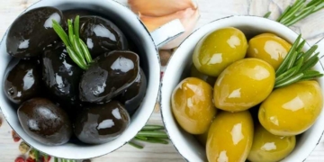Τσακιστές ελιές… μια παράδοση που συνεχίζεται!