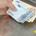 ΟΠΕΚΑ: Πότε πληρώνονται τα προνοιακά και διατροφικά επιδόματα Οκτωβρίου