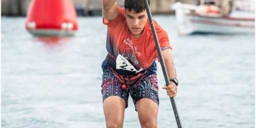 Παγκόσμια διάκριση για τον Άγιο Νικόλαο: Στην 6η θέση του Παγκοσμίου Κυπέλλου AGIOS NIKOLAOS ON SUP ο Θωμας Δετορακης Λουμάι!