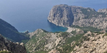 Παρέμβαση για την προστασία 1 εκατ. ιδιοκτητών ακινήτων εκτός σχεδίου δόμησης – Αίτημα προς το ΥΠΕΝ για μεταβατική ρύθμιση