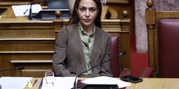 «Προσβασιμότητα κατ’ οίκον»: Τον Νοέμβριο η 2η δόση – Τι ανακοίνωσε η Δόμνα Μιχαηλίδου