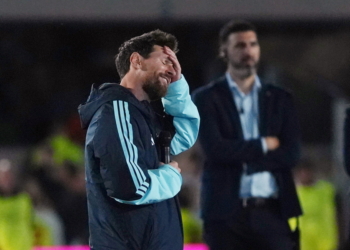 epa13286315 Argentina's Lionel Messi speaks after an international friendly match between Argentina and Benin at the Estadio Monumental in Buenos Aires, Argentina, 06 October 2026. The match marks the final international appearance for Messi, ending his 21-year career with the Argentina national team.  EPA/Adán González