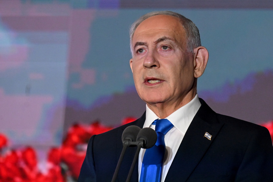 epa13282631 Israeli Prime Minister Benjamin Netanyahu speaks during a state memorial ceremony at Mount Herzl in Jerusalem, 05 October 2026, marking three years since the 07 October 2023 Hamas attack. The ceremony commemorates those killed in the attack and Israeli security personnel who have died since the start of the war. EPA/DEBBIE HILL / POOL