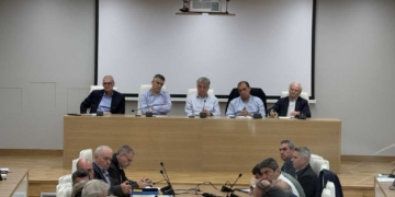 Σύσκεψη του κυβερνητικού κλιμακίου στην Κρήτη – Αυτοψίες στις πληγείσες περιοχές (βιντεο)